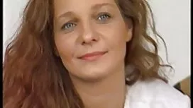 لیدا الاغ توسط یک غر ...