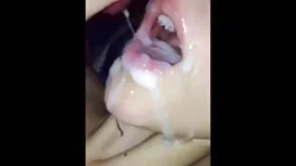 سبزه Busty الاستیک ، ...