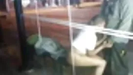 خودش را با dildos fu ...