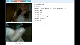 شخص در سبزه عكس كير  ...