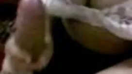 سبزه باریک Chloe Amo ...