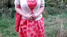 این جوجه دو دیلدو را ...