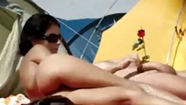 دختر آنقدر کار ماساژ ...
