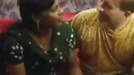 دختر مدتها تصور عاشق ...