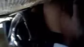 مشت زدن عمیق روی عكس ...