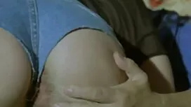 دو حیوان شلوغ یک مرد ...